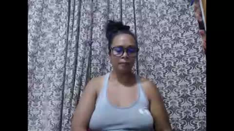 Snapshot of aslanne chatting on May 4, 6:48 pm aslanne online show from May 4, 6:48 pm