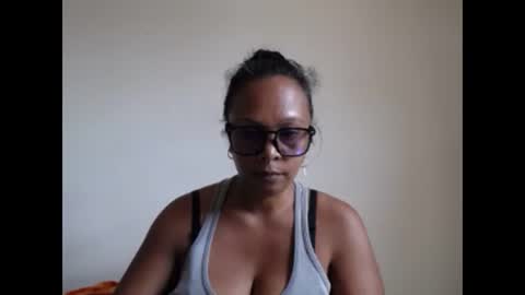 Snapshot of aslanne chatting on May 5, 9:50 am aslanne online show from May 5, 9:50 am