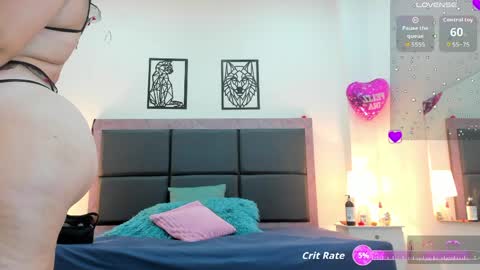 Snapshot of aslhyn_gomez chatting on May 14, 9:54 pm Aslhyn online show from May 14, 9:54 pm