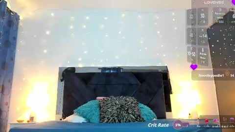 Snapshot of aslhyn_gomez chatting on August 8, 7:49 pm Aslhyn online show from August 8, 7:49 pm