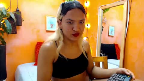 ASLY online show from January 8, 3:07 pm