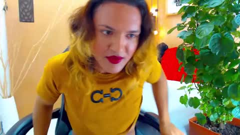 ASLY online show from September 15, 3:45 pm