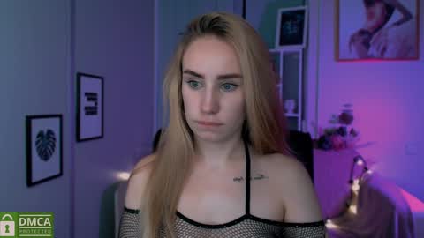 Snapshot of asol_muah chatting on December 15, 4:29 am Asol online show from December 15, 4:29 am