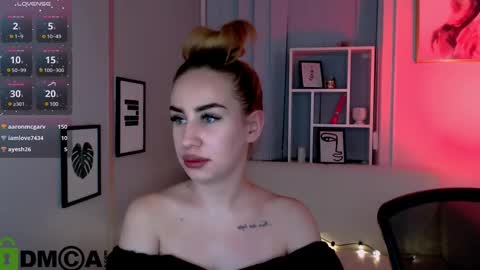 Snapshot of asol_muah chatting on February 11, 2:35 am Asol online show from February 11, 2:35 am