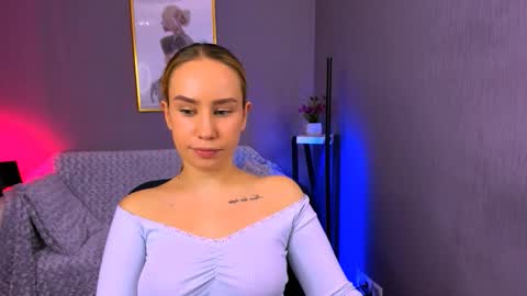 Asol online show from November 18, 8:35 pm