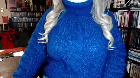 Aspen Vale online show from November 24, 10:53 pm