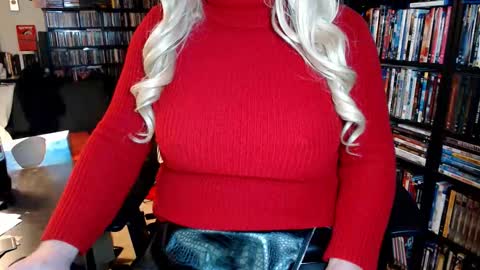 Aspen Vale online show from February 3, 10:04 pm