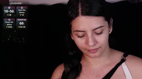 Snapshot of aspenruss chatting on February 16, 1:47 am online show from February 16, 1:47 am