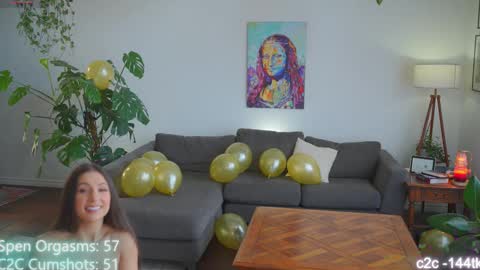 Snapshot of aspenwild chatting on February 21, 6:20 pm Aspen Wild online show from February 21, 6:20 pm