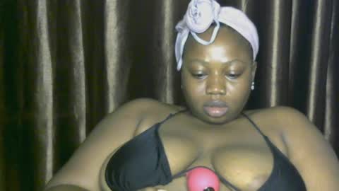 Snapshot of ass_playbuttom chatting on July 4, 1:45 am assplaybuttom online show from July 4, 1:45 am