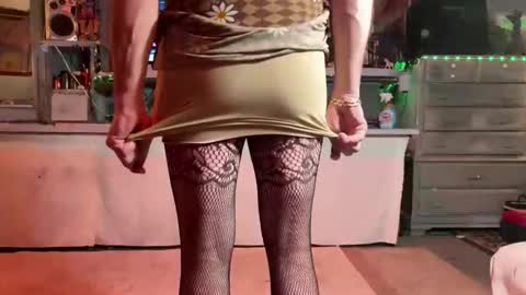 Snapshot of ass_so_sweet chatting on December 20, 8:54 am SIR WILLIAM online show from December 20, 8:54 am