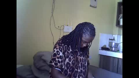Snapshot of ass_wife chatting on May 30, 8:33 am ass_wife online show from May 30, 8:33 am