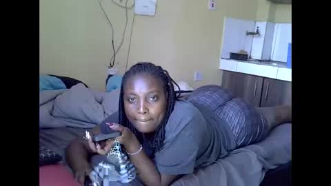 Snapshot of ass_wife chatting on June 2, 9:33 am ass_wife online show from June 2, 9:33 am
