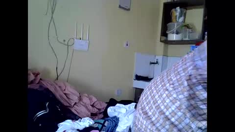 Snapshot of ass_wife chatting on June 4, 9:26 am ass_wife online show from June 4, 9:26 am