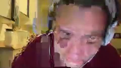 Snapshot of assert32 chatting on October 27, 6:06 am Patty online show from October 27, 6:06 am