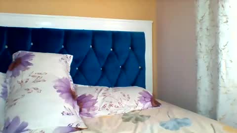 FLORAH DANIEL online show from July 13, 8:06 am