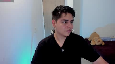 Snapshot of asta_kuro chatting on May 6, 12:52 am Asta Kuno online show from May 6, 12:52 am
