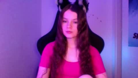 astradream_ online show from March 4, 10:49 pm