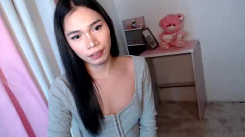 Snapshot of astraea_xxx chatting on July 16, 9:54 pm Anna online show from July 16, 9:54 pm