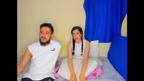 Mag and Molly online show from November 28, 3:09 am