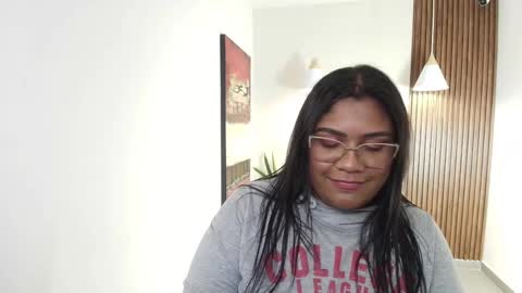 Astrid online show from March 13, 6:58 pm