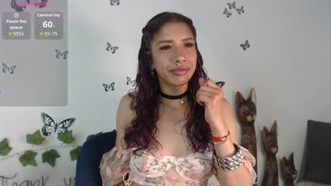 Astrid online show from May 1, 10:47 pm