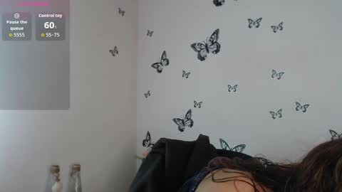 Snapshot of astrid_miller_1 chatting on June 5, 2:56 pm Astrid online show from June 5, 2:56 pm