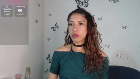 Snapshot of astrid_miller_1 chatting on August 4, 12:25 am Astrid online show from August 4, 12:25 am