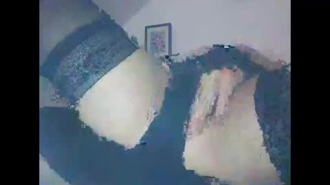 Snapshot of astriskri1876 chatting on June 1, 3:08 am astriskri1876 online show from June 1, 3:08 am