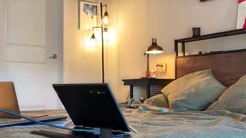 astro_n_tatiana online show from March 24, 9:31 pm