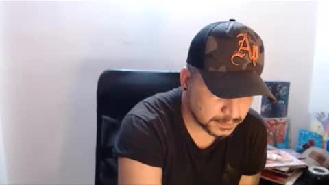 Snapshot of astton_nick chatting on December 30, 3:58 am Nick Astton online show from December 30, 3:58 am