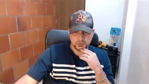Snapshot of astton_nick chatting on January 9, 6:17 am Nick Astton online show from January 9, 6:17 am