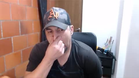 Snapshot of astton_nick chatting on January 14, 9:13 am Nick Astton online show from January 14, 9:13 am