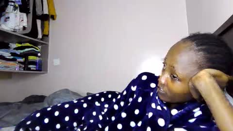 atara_seren online show from April 30, 7:09 pm