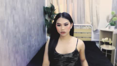 atashakendall online show from February 2, 11:03 pm