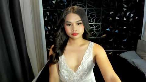 Snapshot of atashakendall chatting on May 7, 4:18 am atashakendall online show from May 7, 4:18 am
