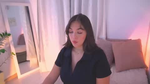 Snapshot of atena676 chatting on June 30, 1:06 am atena676 online show from June 30, 1:06 am