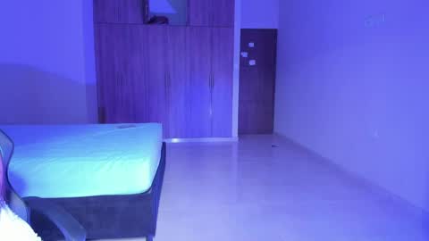 atenas online show from March 3, 6:55 pm