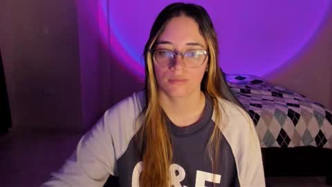 atenas online show from October 11, 9:30 am