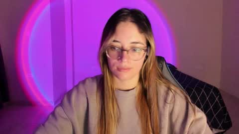 atenas online show from November 3, 9:21 am