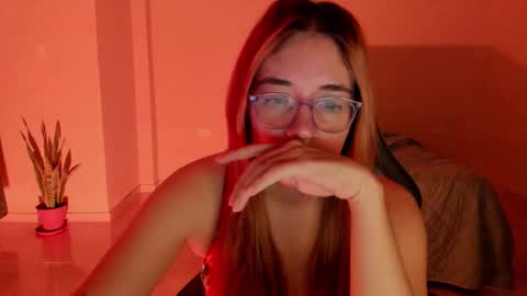 atenas online show from February 23, 9:28 am