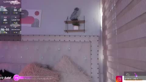 Snapshot of atenea_klett_ chatting on May 4, 1:29 pm ATENEA online show from May 4, 1:29 pm