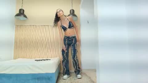 Snapshot of atenea_sexxx chatting on July 1, 12:45 am atenea online show from July 1, 12:45 am