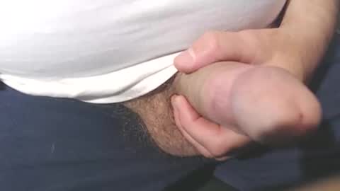 Snapshot of ateuout chatting on April 4, 10:13 am ateuout online show from April 4, 10:13 am