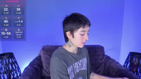 Snapshot of atheena__ chatting on July 17, 12:12 pm Athenea online show from July 17, 12:12 pm