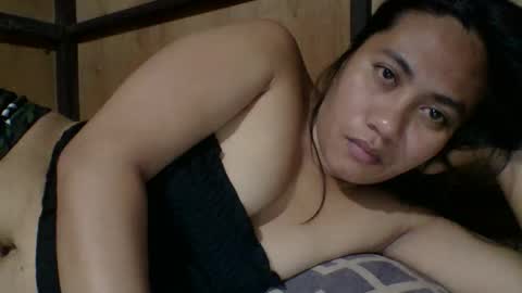 Snapshot of athena231993 chatting on November 10, 5:17 am athena231993 online show from November 10, 5:17 am