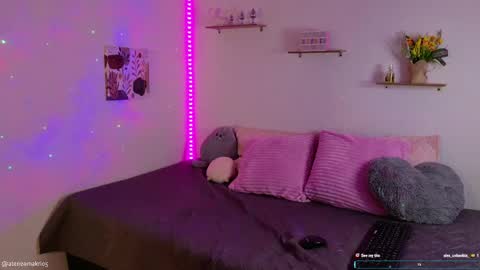 ATENEA MAKRI online show from February 21, 12:49 am