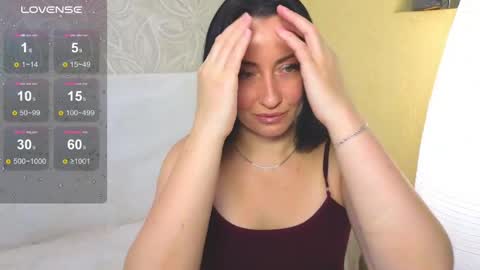 Snapshot of athena_starry chatting on May 20, 10:43 am athena starry online show from May 20, 10:43 am