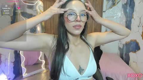 Atenea online show from April 1, 3:40 am