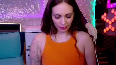 Athena Autumn online show from June 25, 2:33 am